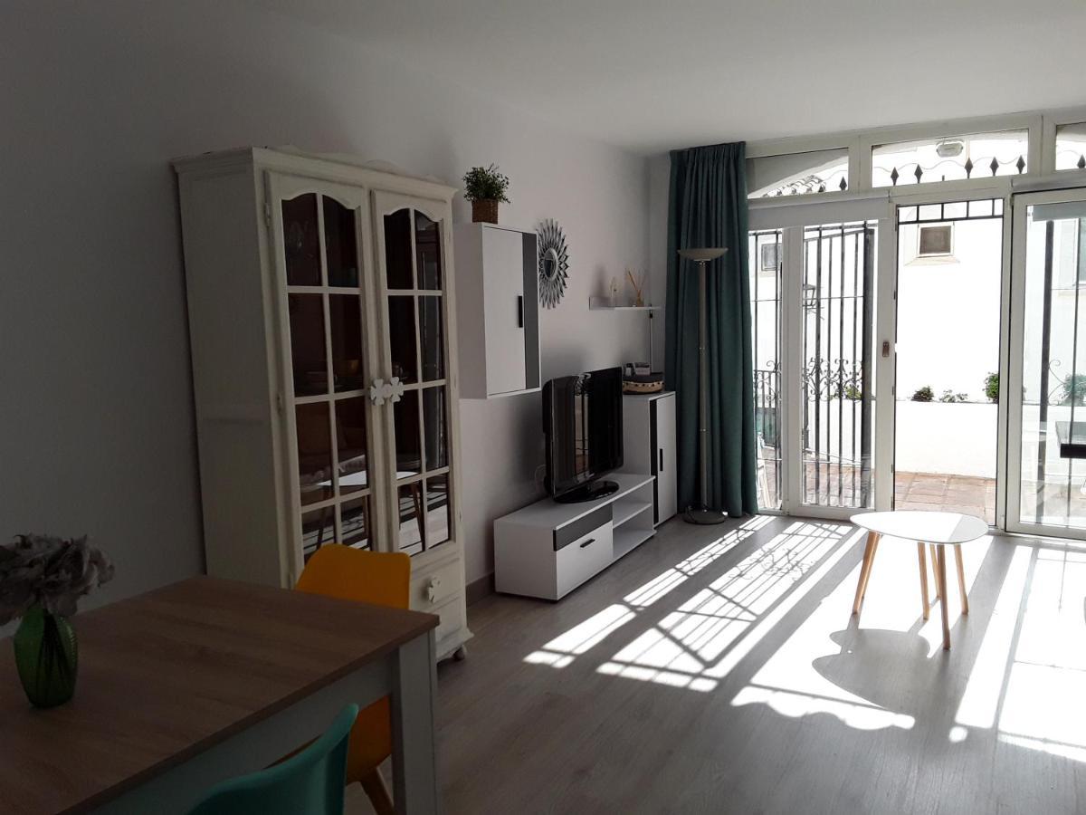 Dona Lola , Luminoso Apartamento Calahonda, Mijas Sitio de Calahonda Kültér fotó