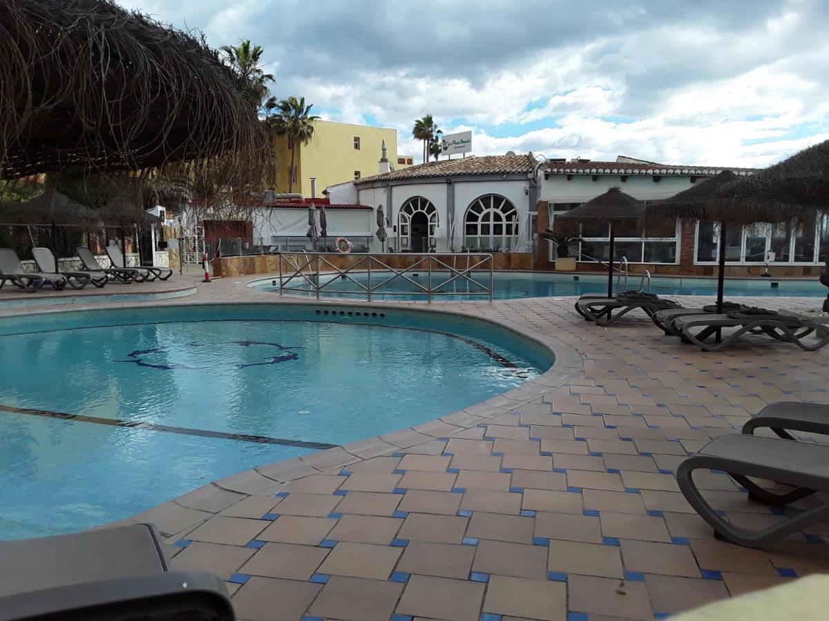 Dona Lola , Luminoso Apartamento Calahonda, Mijas Sitio de Calahonda Kültér fotó