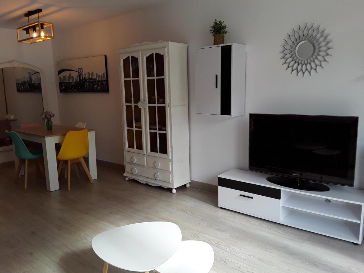 Dona Lola , Luminoso Apartamento Calahonda, Mijas Sitio de Calahonda Kültér fotó